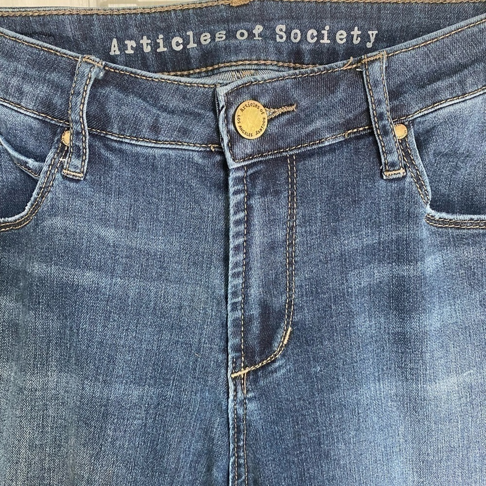 Articles of Society Jeans Size 29 Dark Wash In Excellent Used Condition